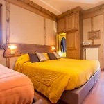 Otel Togo Palace