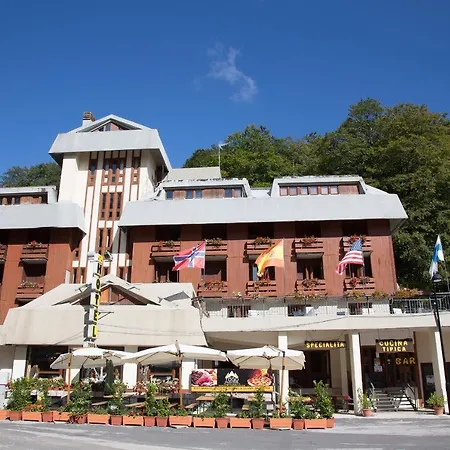 Hotel Togo Palace