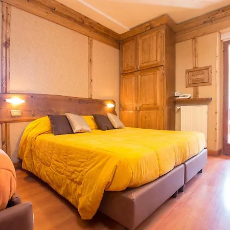 Togo Palace 3*